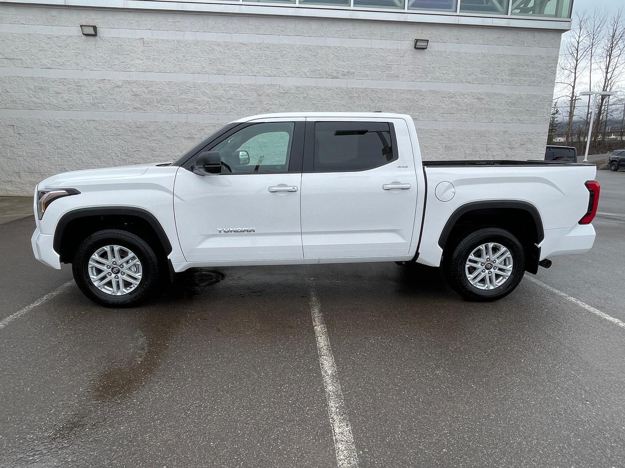 2026 Toyota Tundra SR Photo2