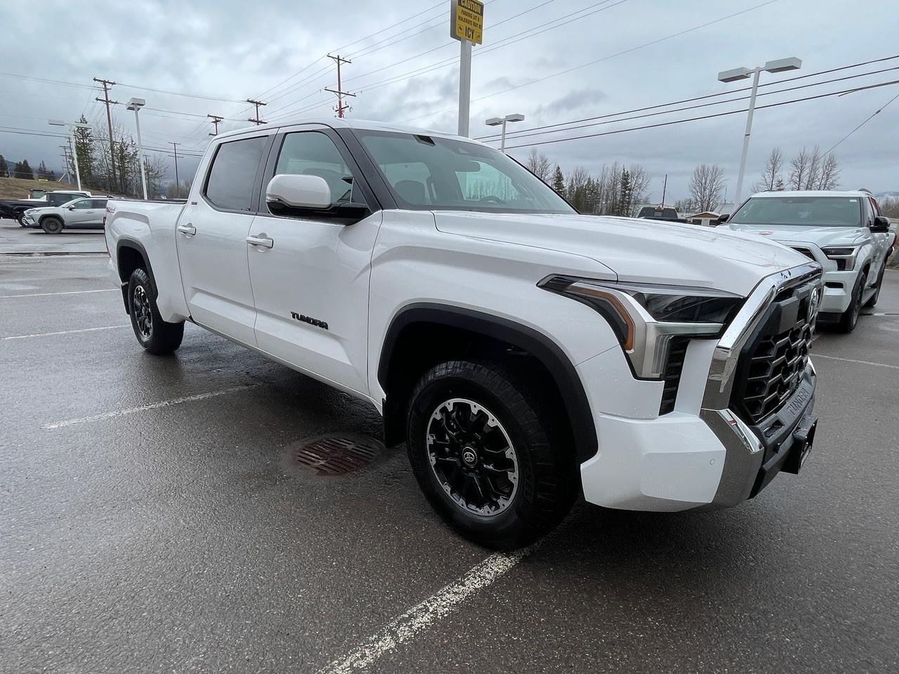 2026 Toyota Tundra SR5 Photo1