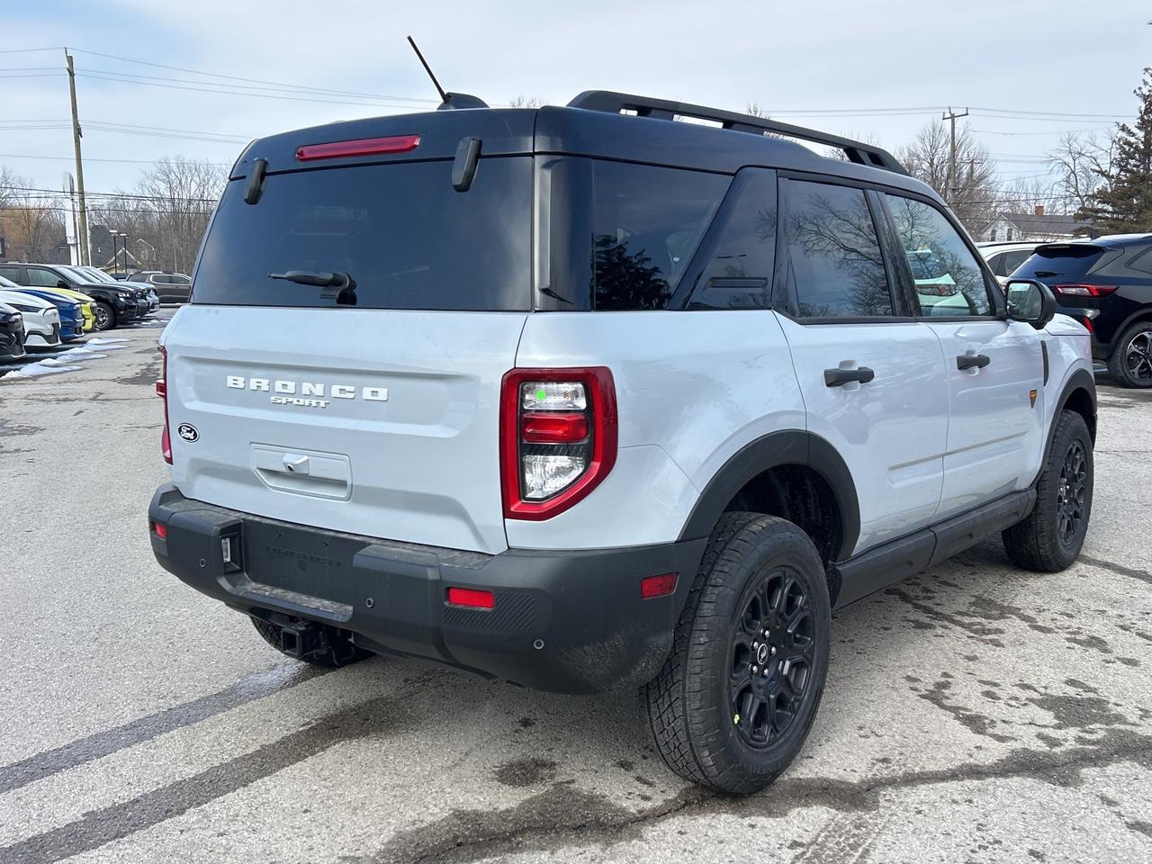 2026 Ford Bronco Sport BADLANDS 4x4 400A Photo4