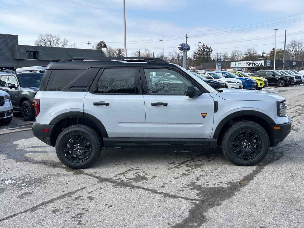 2026 Ford Bronco Sport BADLANDS 4x4 400A Photo