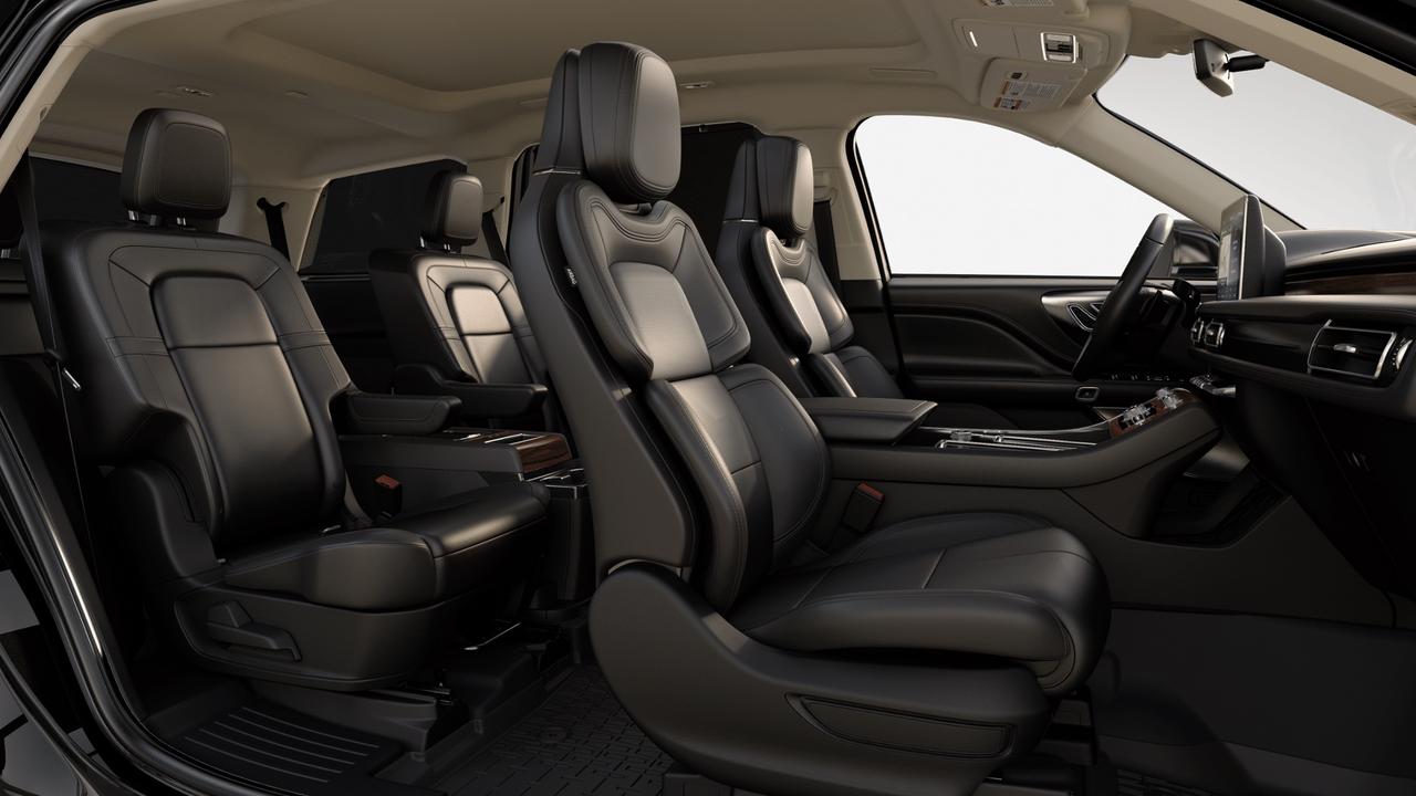 2023 Lincoln Aviator Reserve AWD Photo