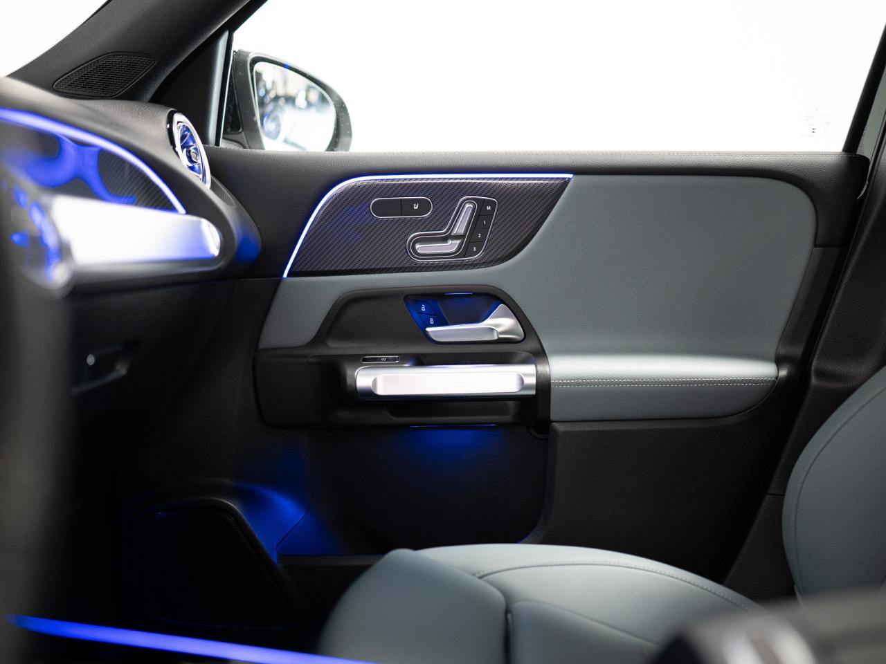 2025 Mercedes-Benz G-Class 250 | AMG PKG | PREMIUM PKG | PANO Photo