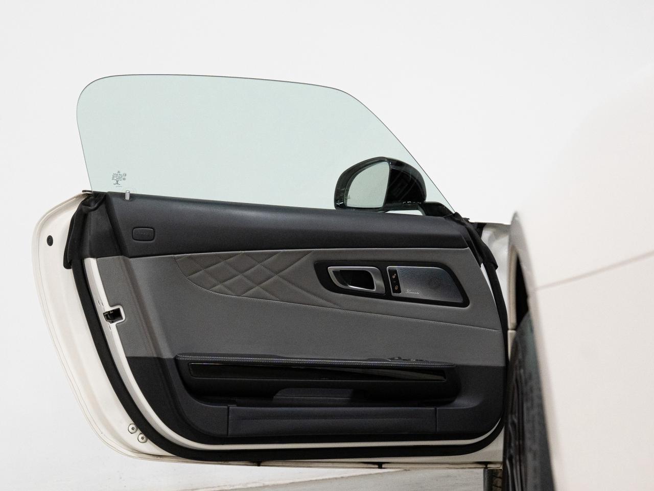 2018 Mercedes-Benz AMG GT C | 50 EDITION | 1/500 | MATTE | BURMESTER Photo