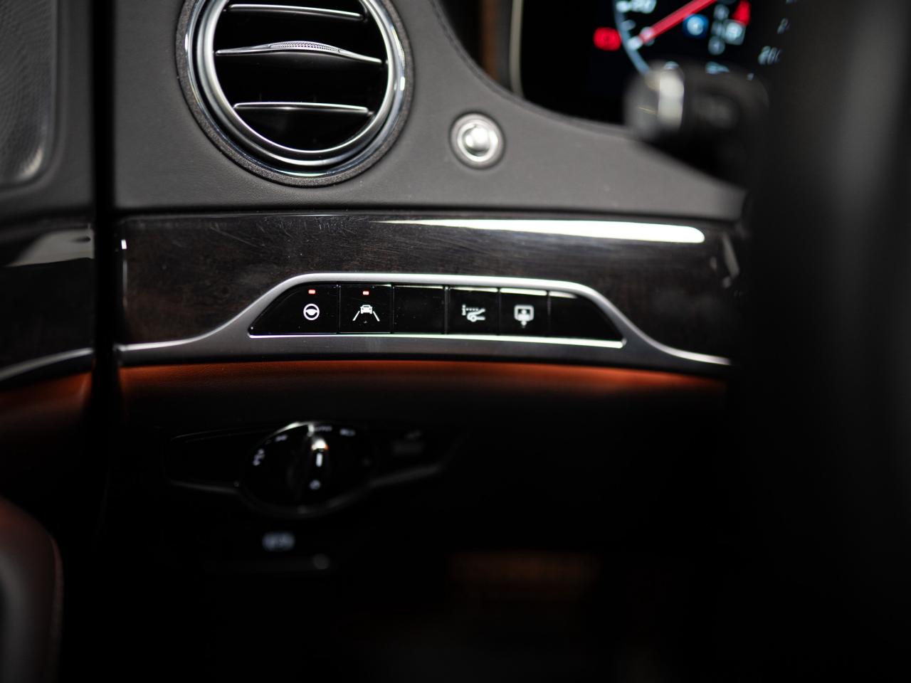 2020 Mercedes-Benz S-Class 560 | AMG PKG | LWB | PREMIUM PKG | 20 IN Photo