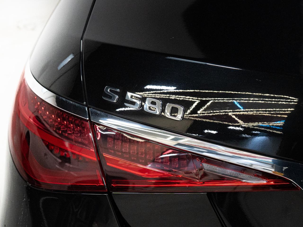 2023 Mercedes-Benz S-Class 580 | AMG PKG | PREMIUM & EXECUTIVE PKG | 20 IN Photo