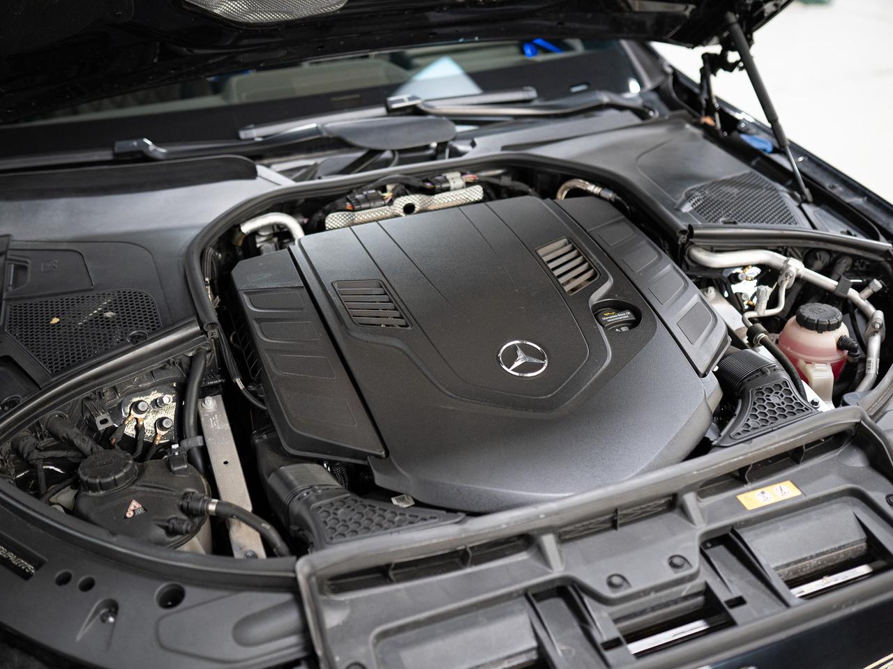 2023 Mercedes-Benz S-Class 580 | AMG PKG | PREMIUM & EXECUTIVE PKG | 20 IN Photo