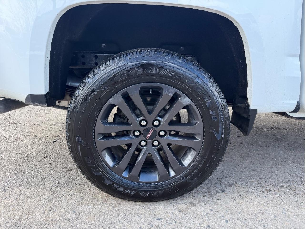 2020 GMC Canyon SLE | 4WD | Clean CARFAX Photo