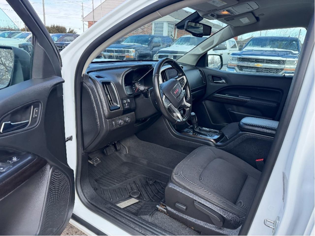 2020 GMC Canyon SLE | 4WD | Clean CARFAX Photo