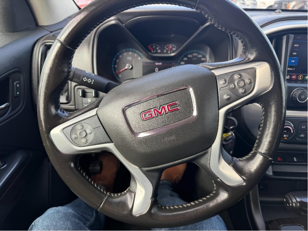 2020 GMC Canyon SLE | 4WD | Clean CARFAX Photo