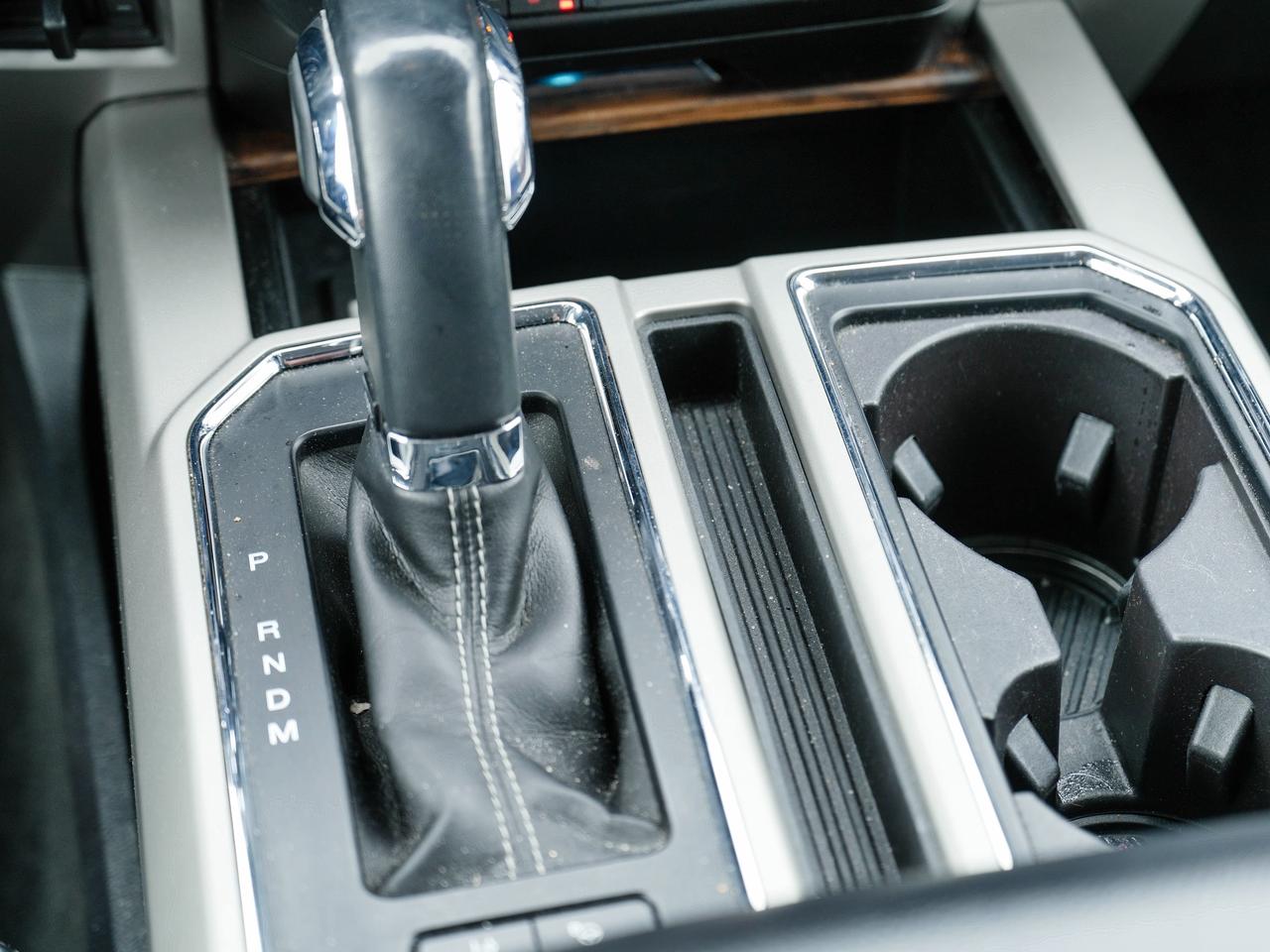 2019 Ford F-150 ONE OWNER | LOADED LARIAT | 4X4 | LEATHER Photo