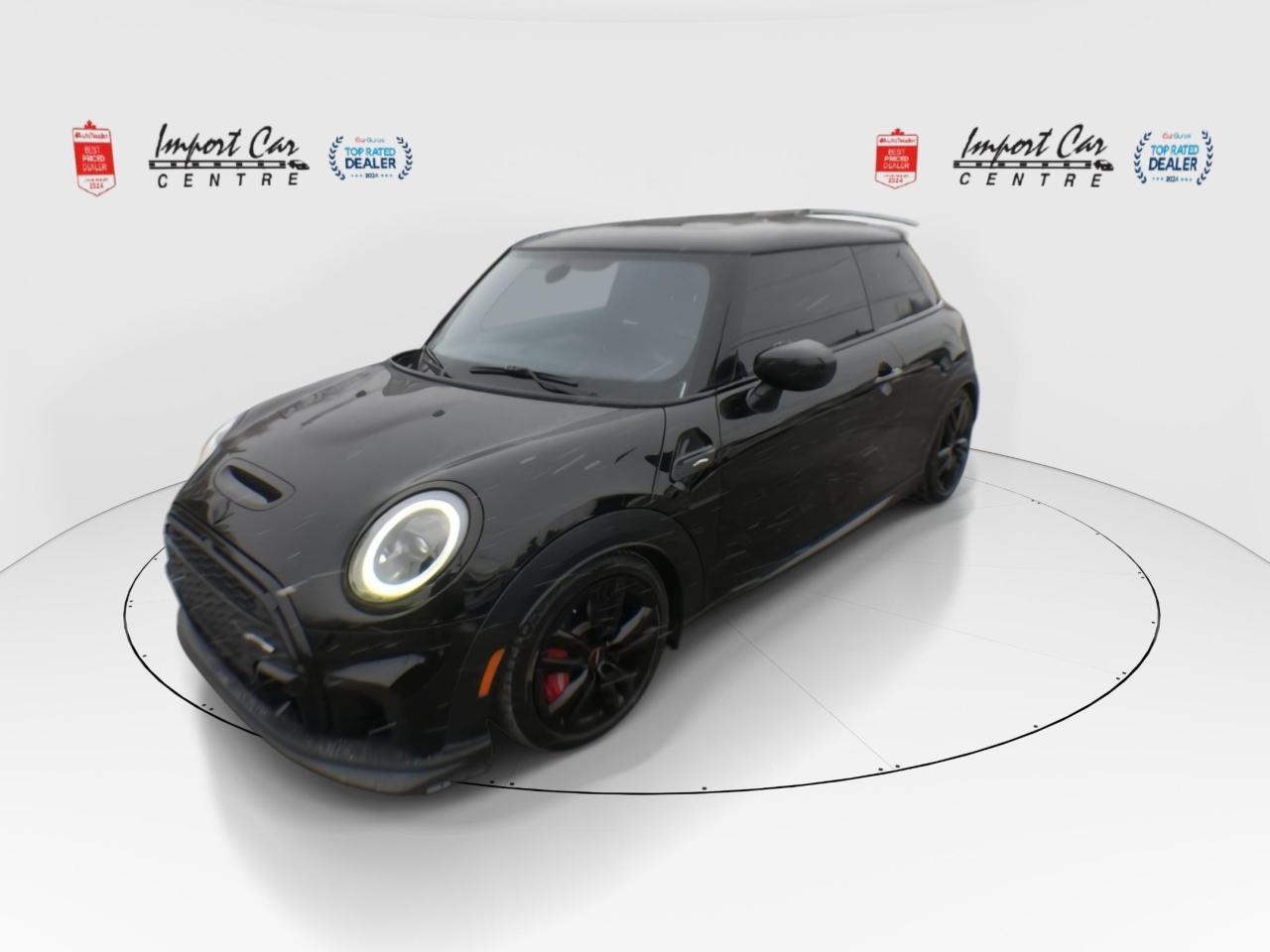 2022 MINI 3 Door John Cooper Works 6SPD, JCW, LEATHER, PAN. ROOF, H Photo3