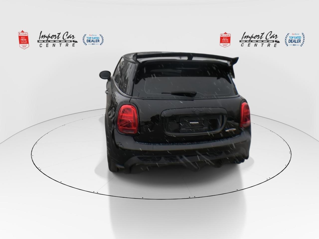 2022 MINI 3 Door John Cooper Works 6SPD, JCW, LEATHER, PAN. ROOF, H Photo