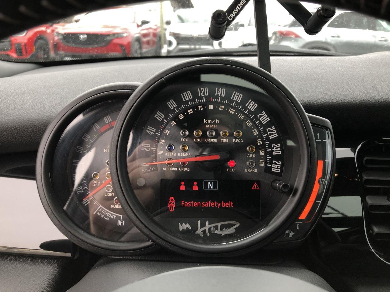 2022 MINI 3 Door John Cooper Works 6SPD, JCW, LEATHER, PAN. ROOF, H Photo