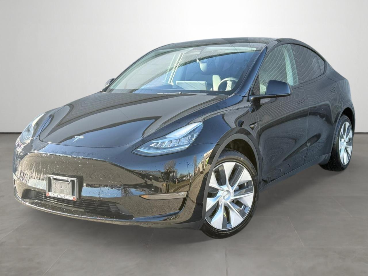 Used 2022 Tesla Model Y  for sale in Coquitlam, BC