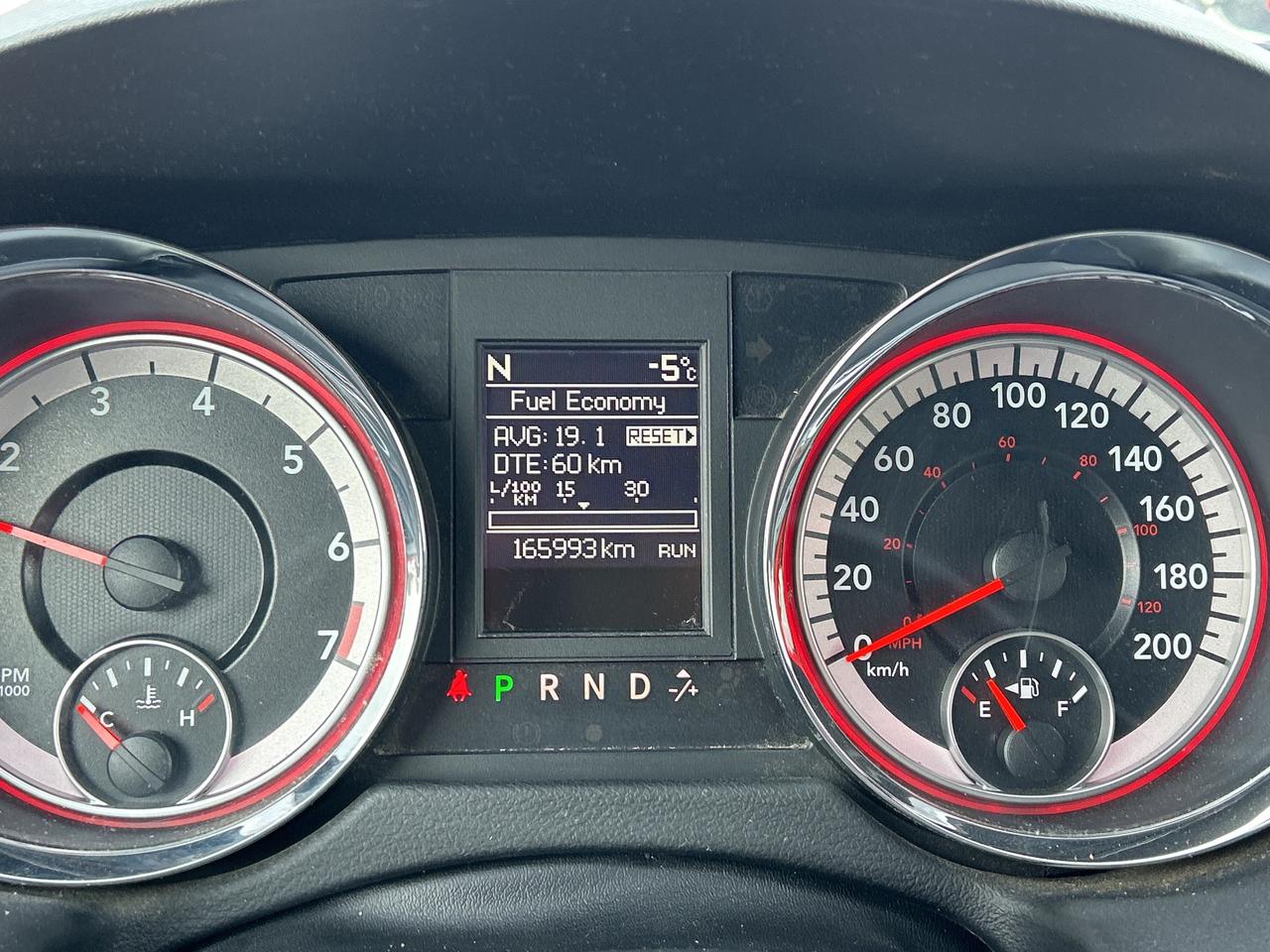 2020 Dodge Grand Caravan PREMIUM PLUS, CLEAN CARFAX, REMOTE START! - Photo #16