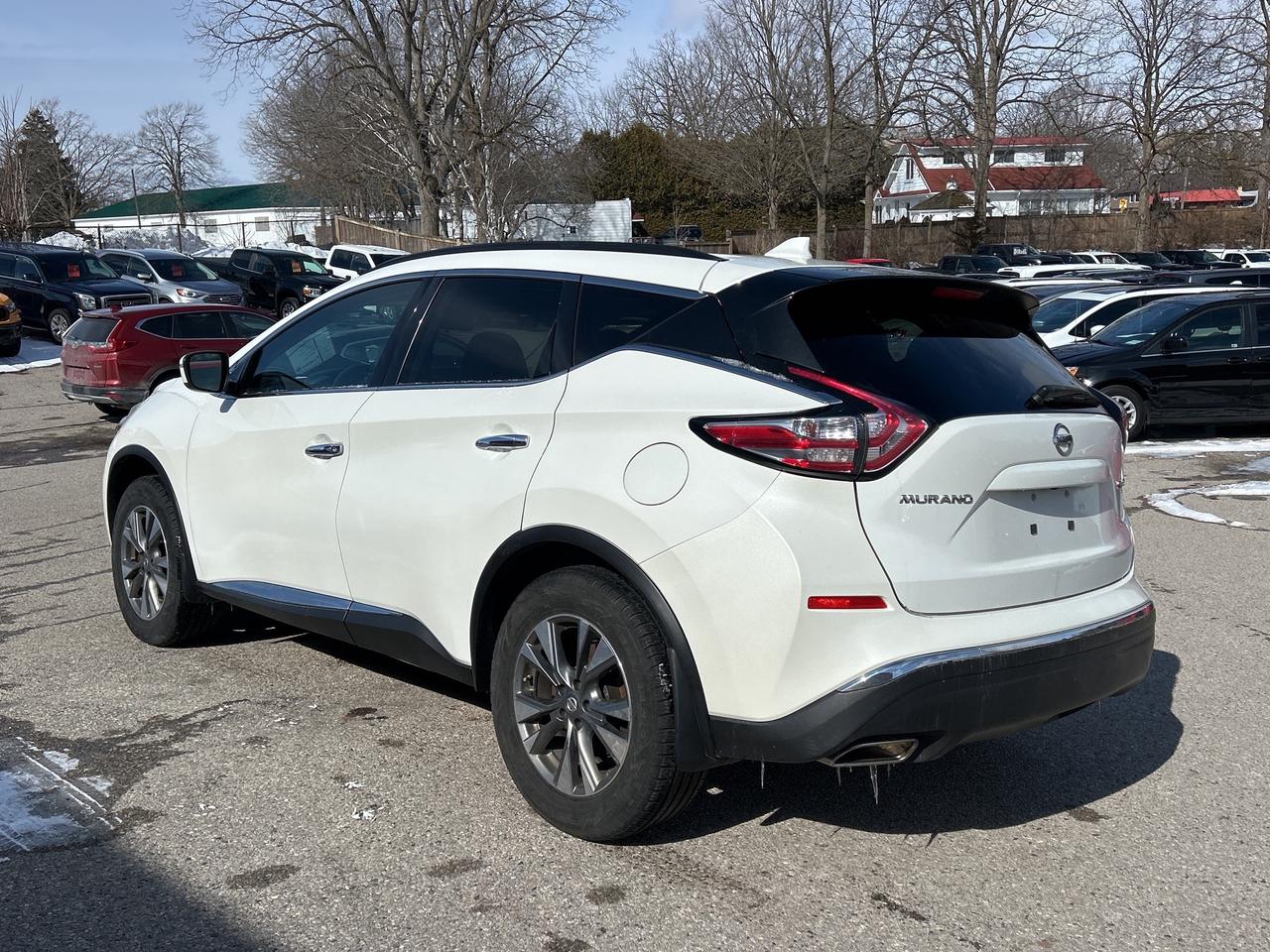 2018 Nissan Murano S, CLEAN CARFAX, SUNROOF, NAV, REMOTE START! Photo