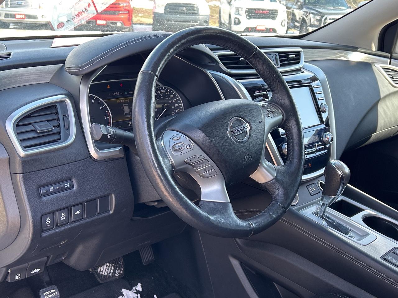 2018 Nissan Murano S, CLEAN CARFAX, SUNROOF, NAV, REMOTE START! Photo