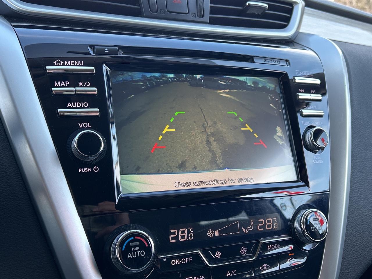 2018 Nissan Murano S, CLEAN CARFAX, SUNROOF, NAV, REMOTE START! Photo