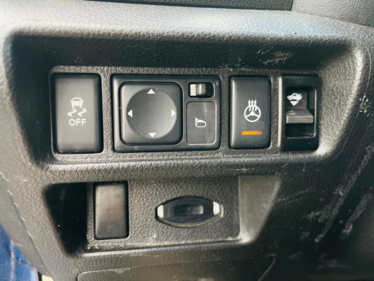 2012 Nissan Maxima 3.5 SV 4dr Sedan CVT Photo