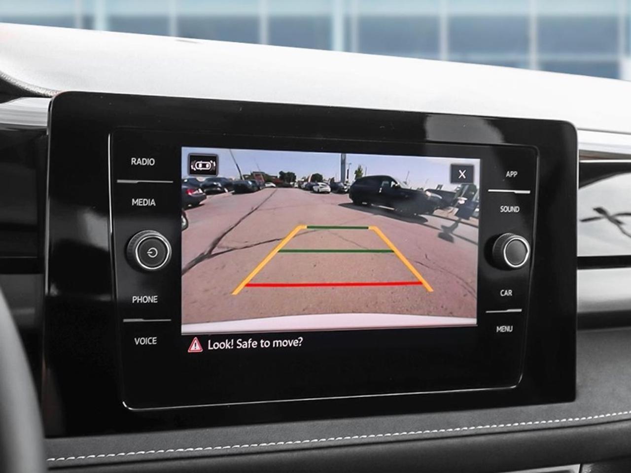 2026 Volkswagen Taos Comfortline Black Edition Photo