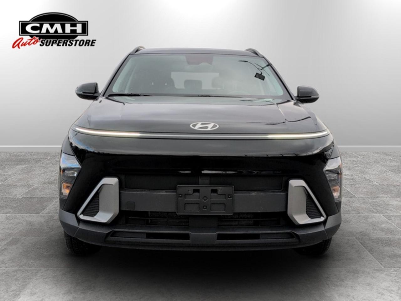 2024 Hyundai KONA Preferred FWD  **NO ACCIDENTS - AWD** Photo