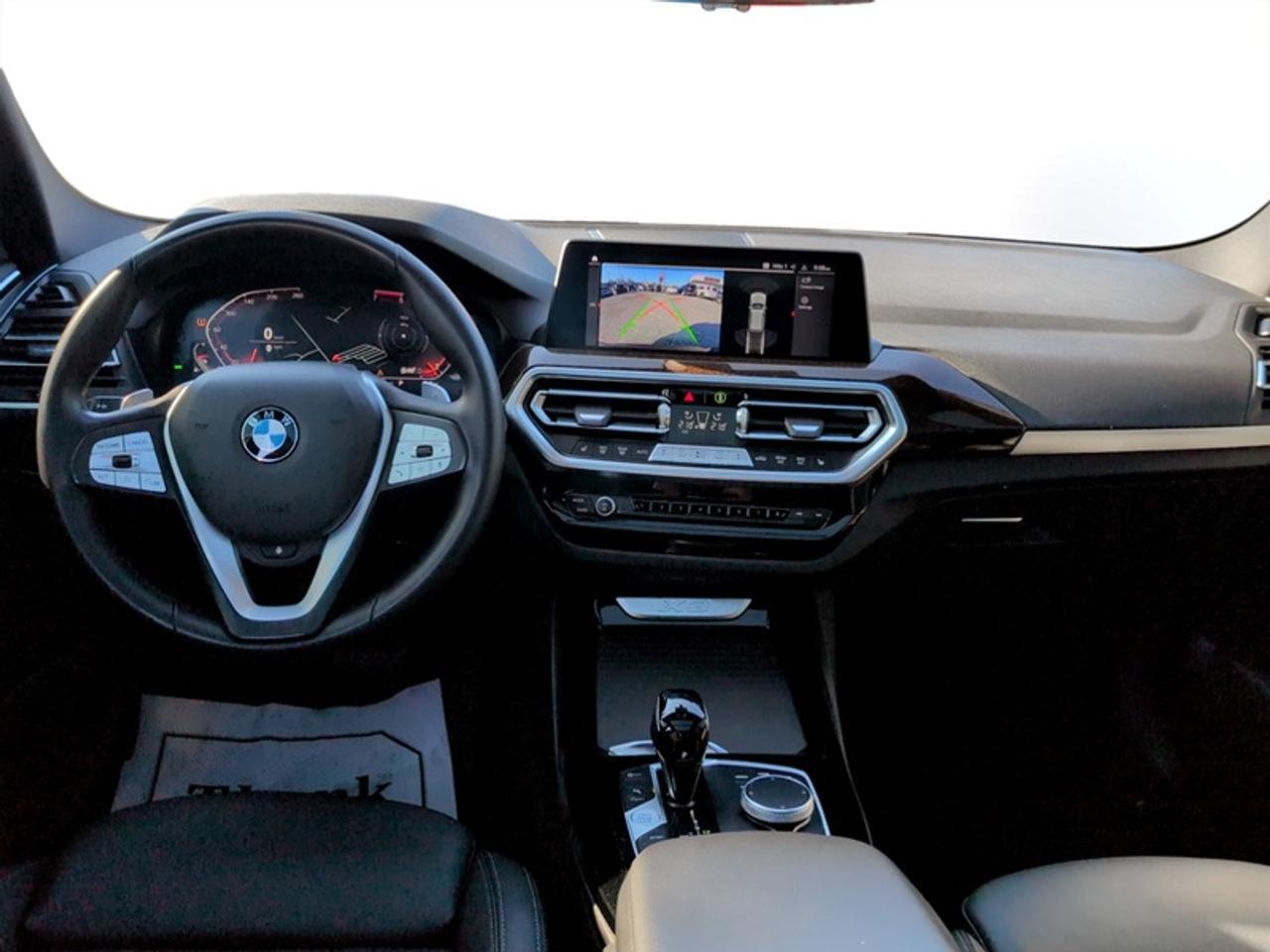 2023 BMW X3 xDrive30i  **PREMIUM ESSENTIAL PACKAGE** Photo