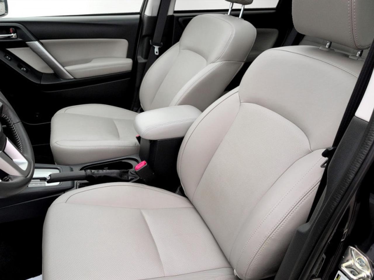 2017 Subaru Forester 2.5i Limited  *LOW KMS - 1 OWNER* Photo