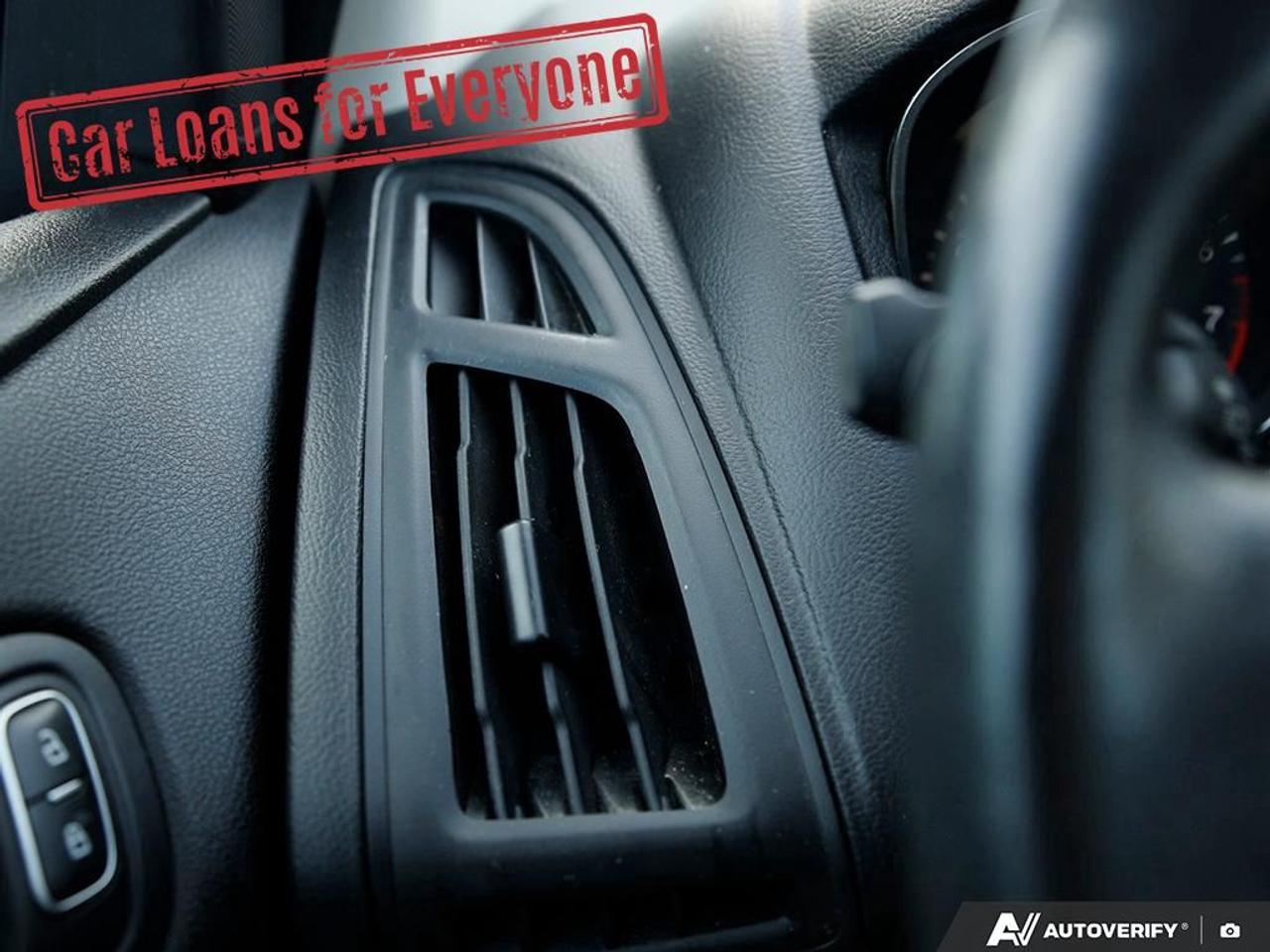 2018 Ford Focus SEL Photo