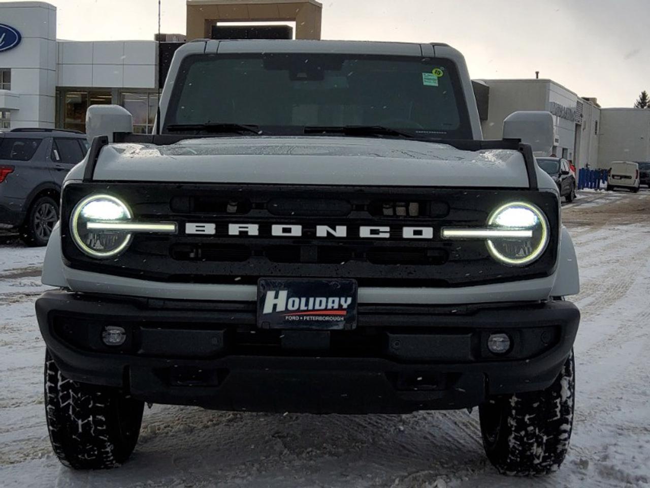 2026 Ford Bronco Outer Banks Photo