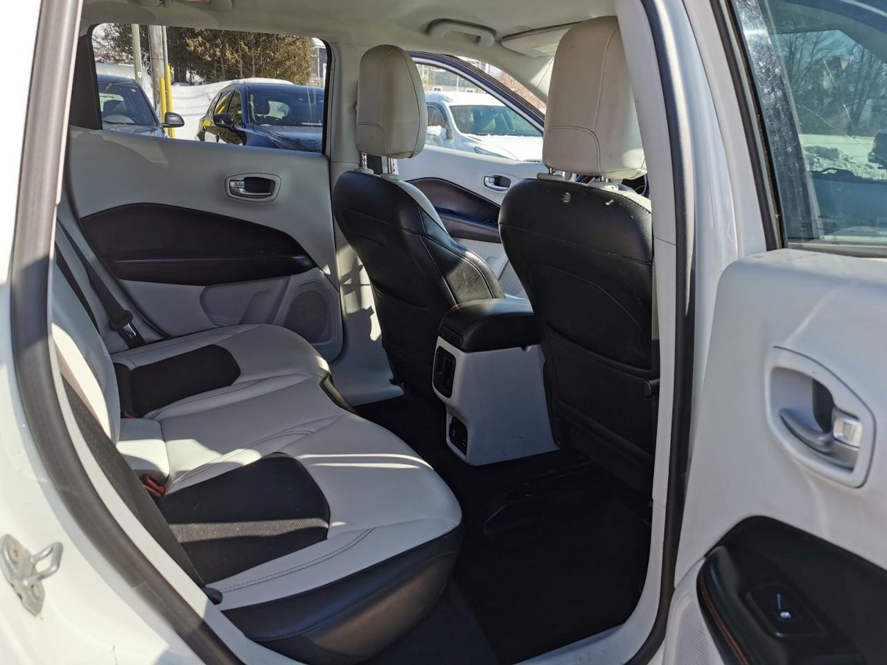 2018 Jeep Compass LIMITED Photo