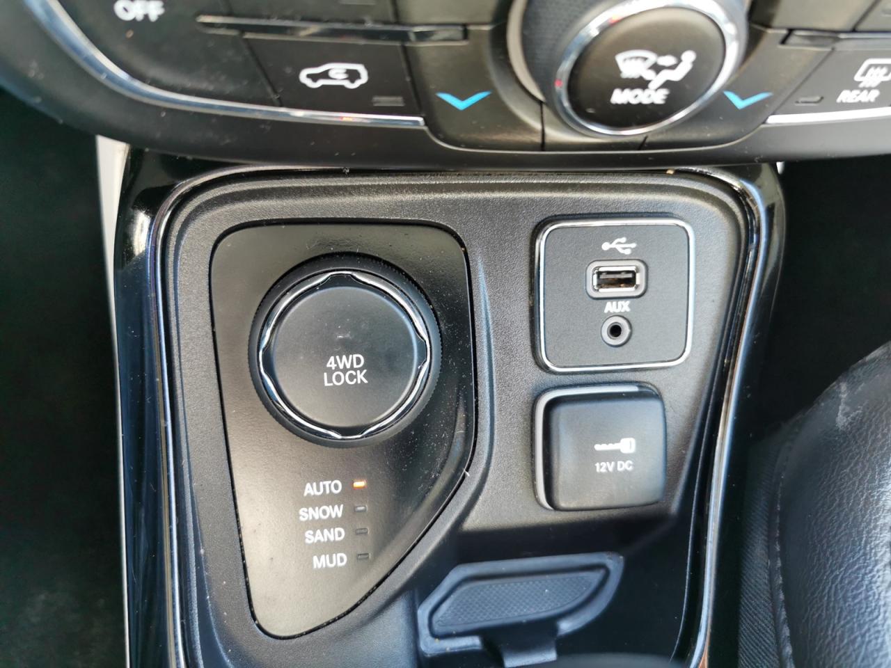 2018 Jeep Compass LIMITED Photo