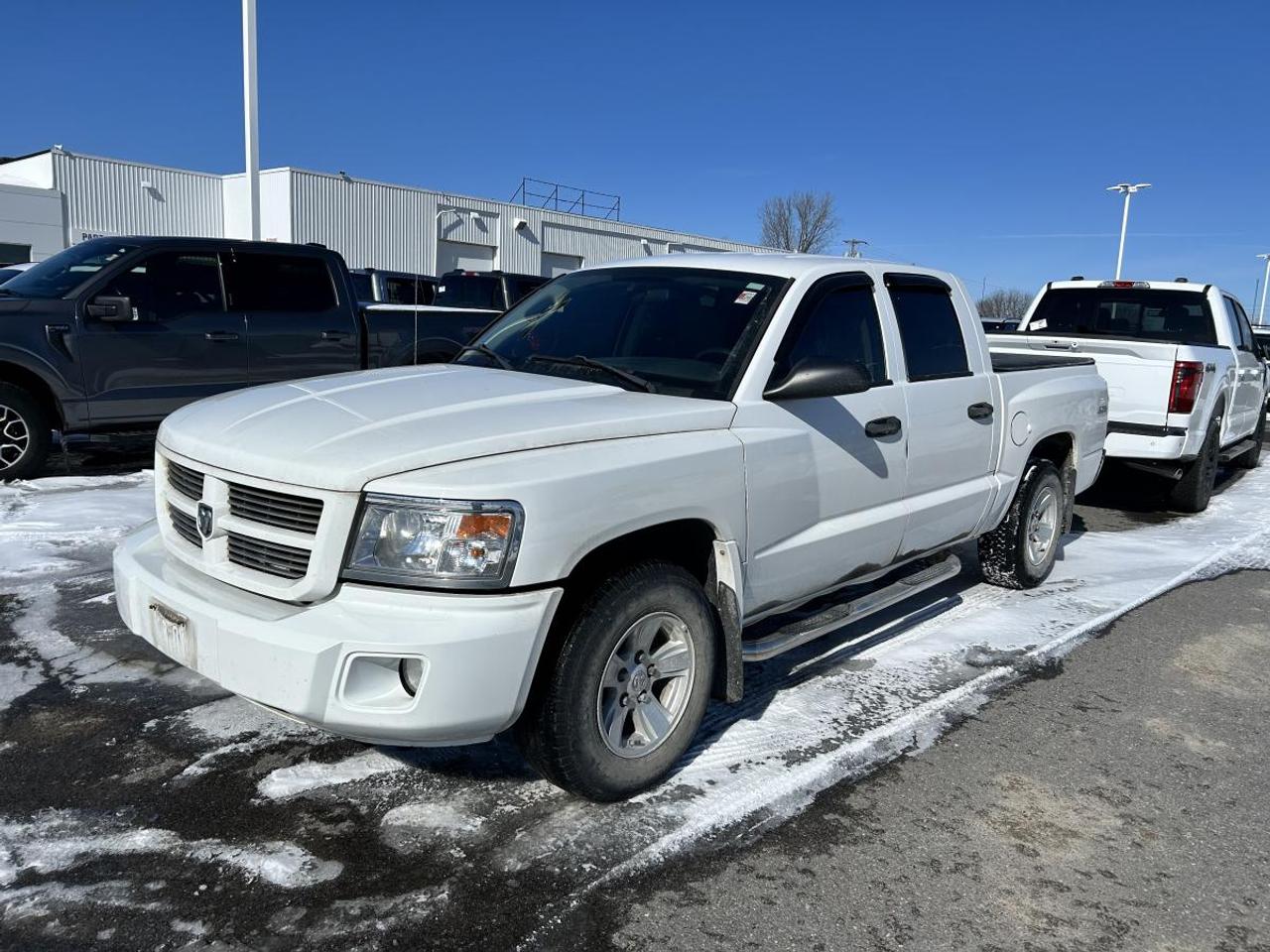 2011 Dodge Dakota SXT Photo