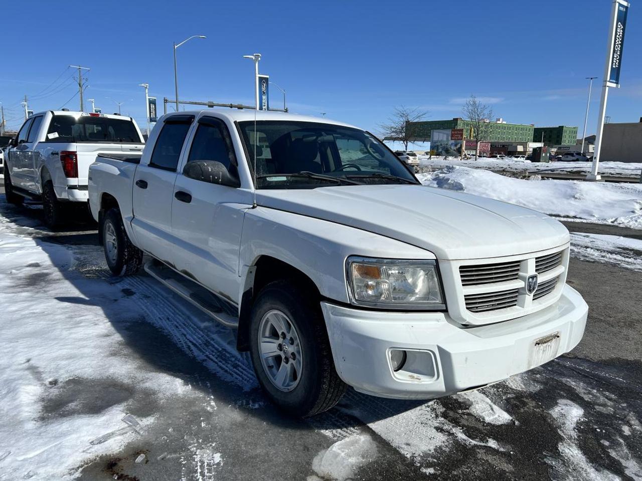 2011 Dodge Dakota SXT Photo