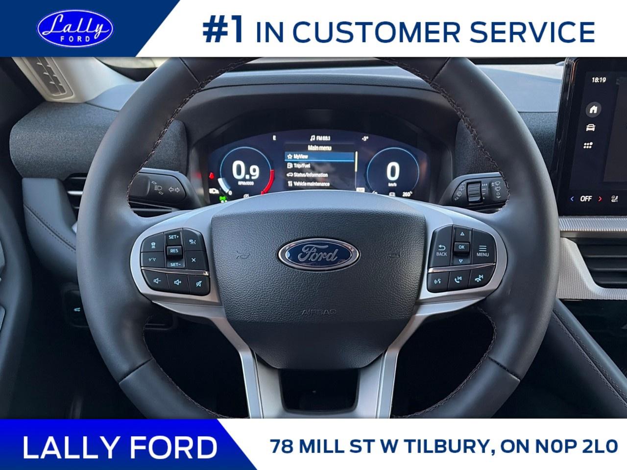 2026 Ford Explorer Active w/200A Pkg 4WD Photo