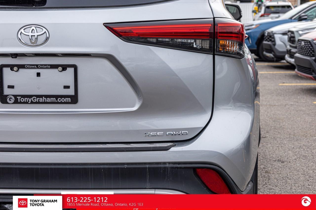 2023 Toyota Highlander XSE Photo