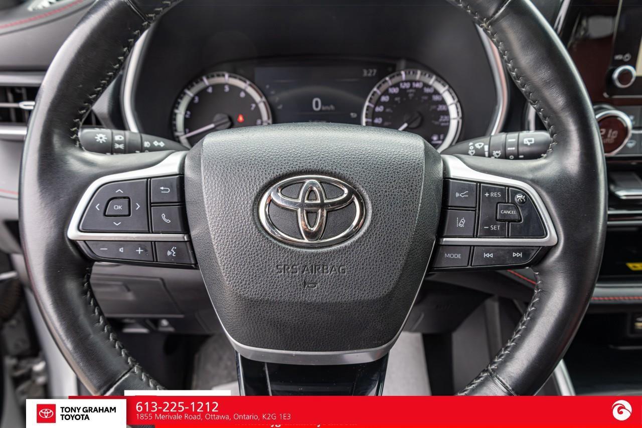 2023 Toyota Highlander XSE Photo