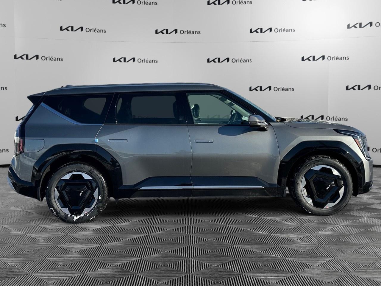 2026 Kia EV9 Land AWD Photo