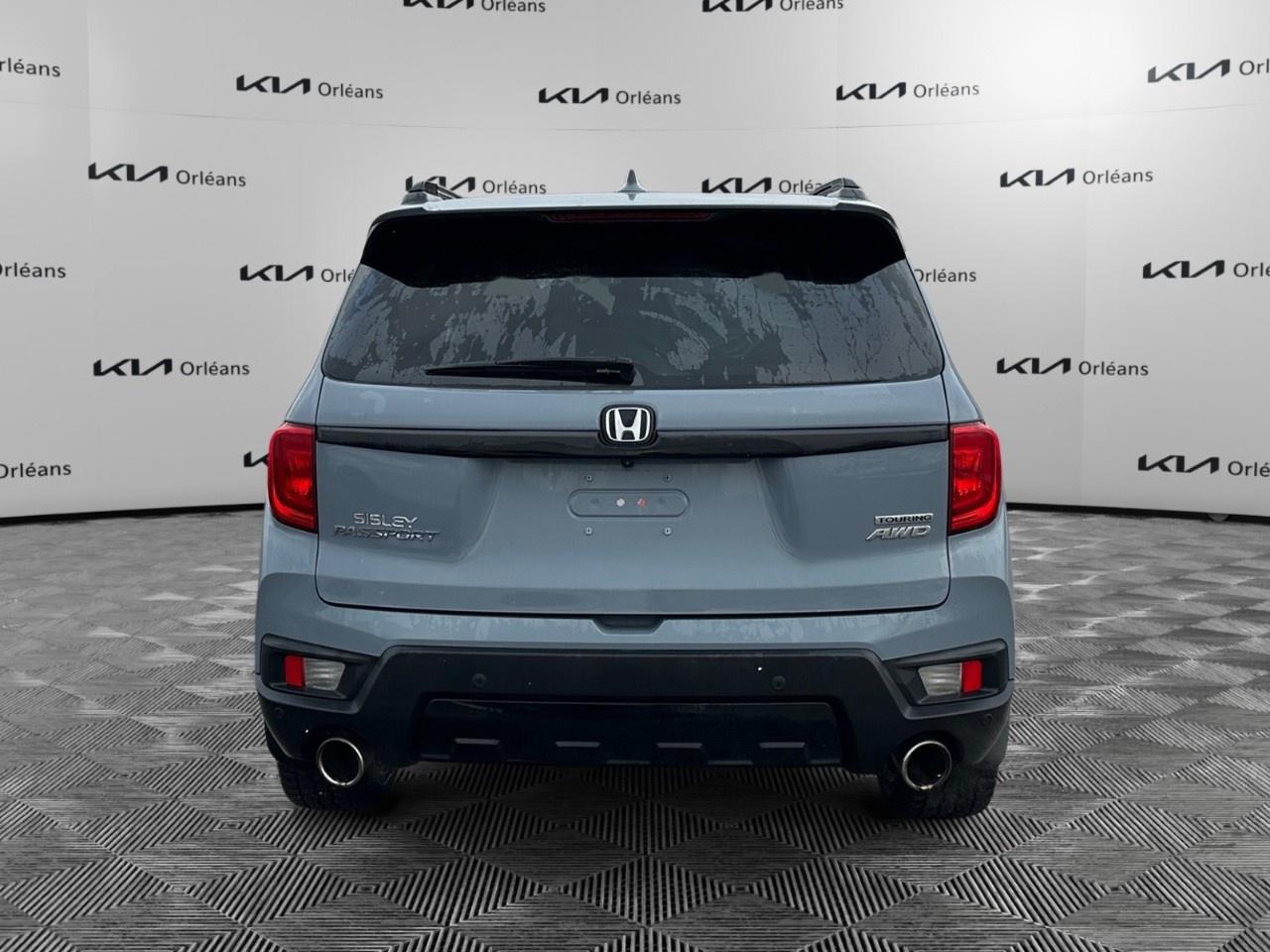 2022 Honda Passport Touring AWD Photo