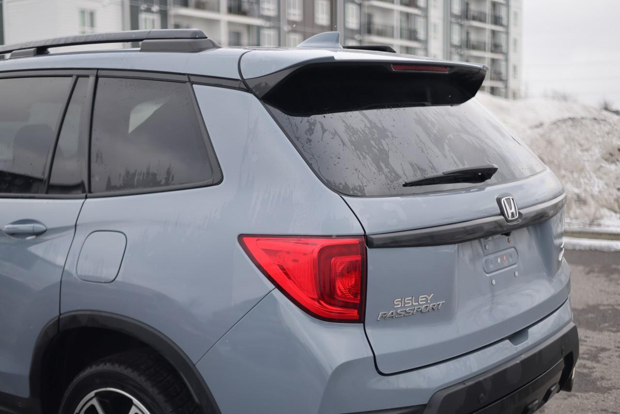 2022 Honda Passport Touring AWD Photo