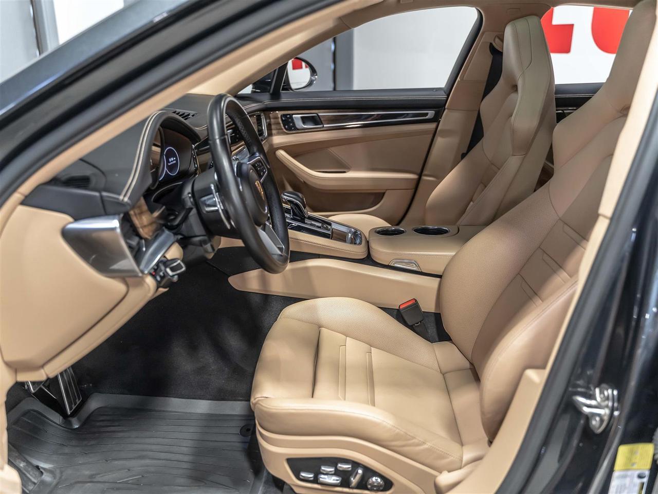 2018 Porsche Panamera 4 E-Hybrid|PREMIUM PLUS|SPORT CHRONO|PASM|PDLS|LOADED Photo