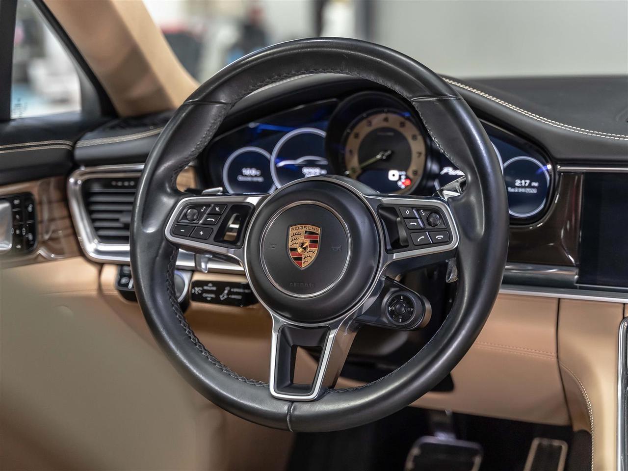 2018 Porsche Panamera 4 E-Hybrid|PREMIUM PLUS|SPORT CHRONO|PASM|PDLS|LOADED Photo