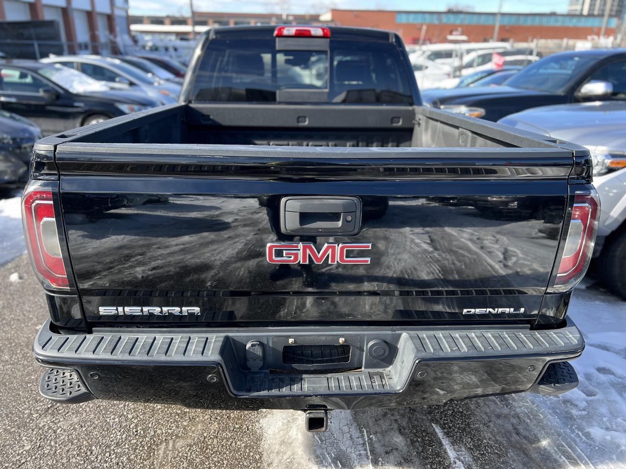 2018 GMC Sierra 1500 Denali Photo