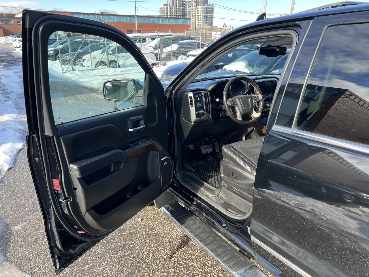 2018 GMC Sierra 1500 Denali Photo