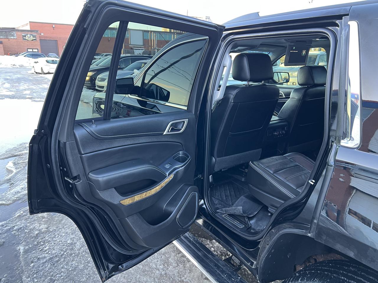 2017 GMC Yukon Denali Photo