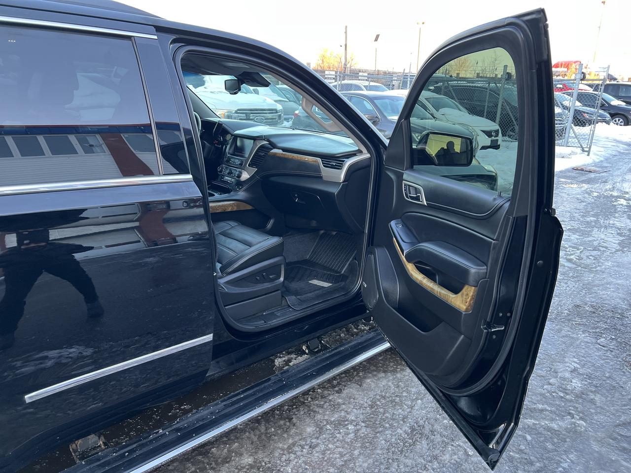 2017 GMC Yukon Denali Photo