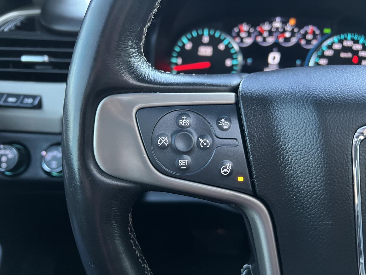 2017 GMC Yukon Denali Photo