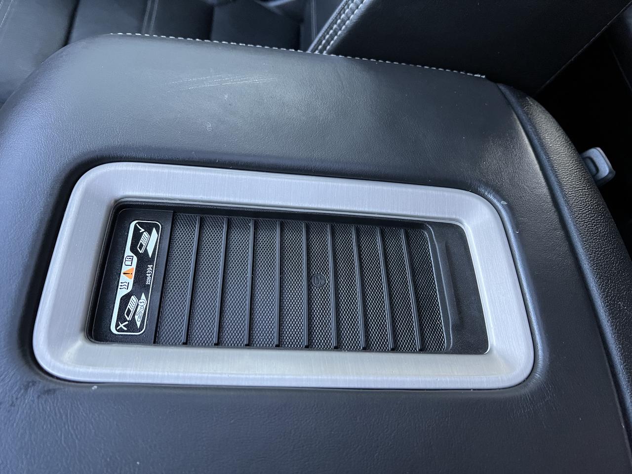 2017 GMC Yukon Denali Photo