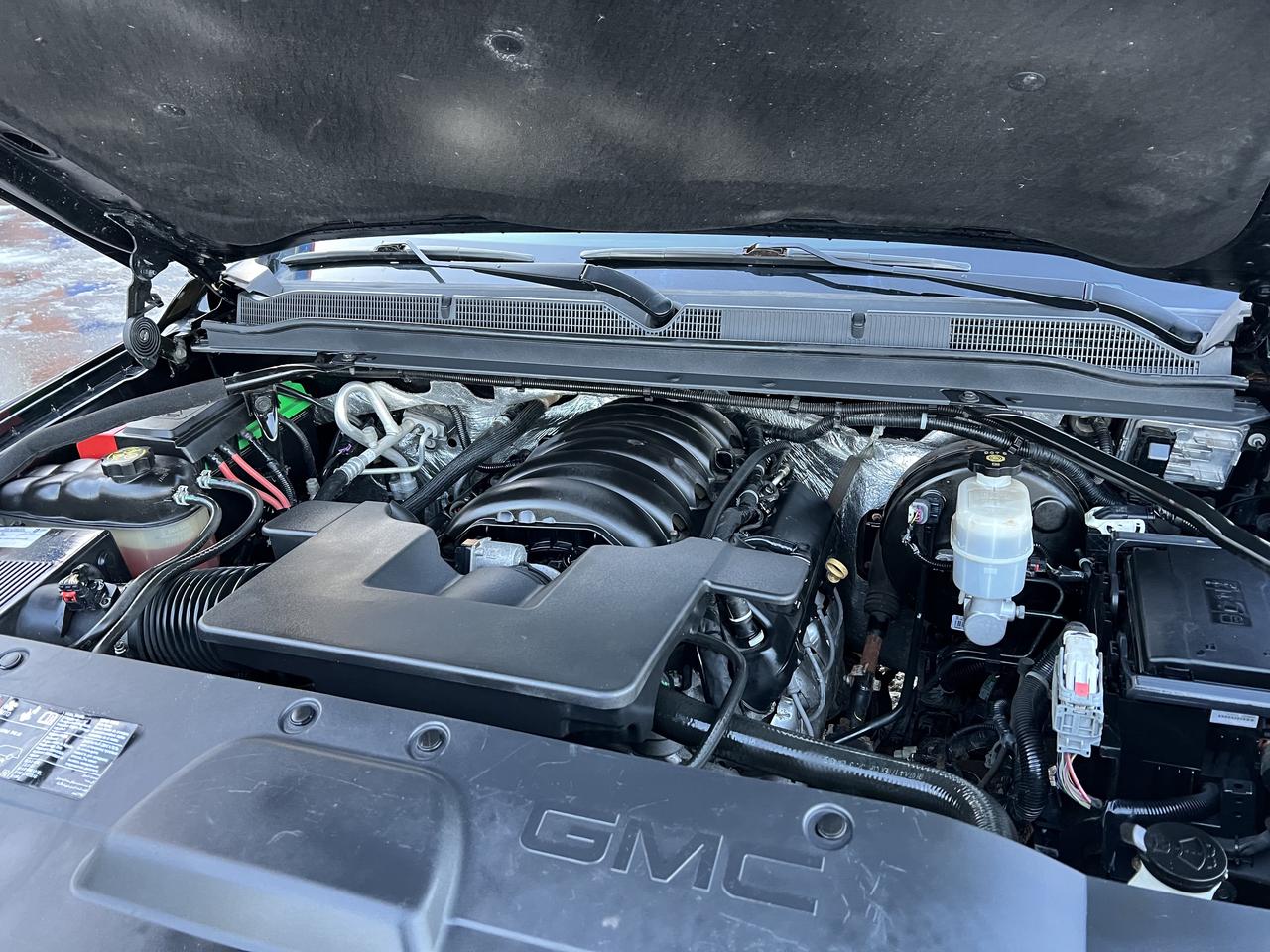 2017 GMC Yukon Denali Photo