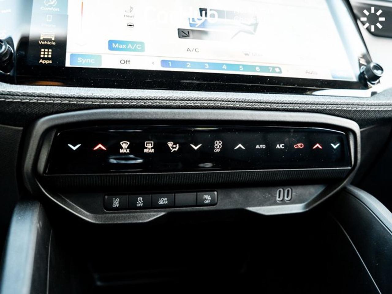 2026 Jeep Cherokee Laredo Heated Seats & Wheel Remote Start Active Lane Management Photo