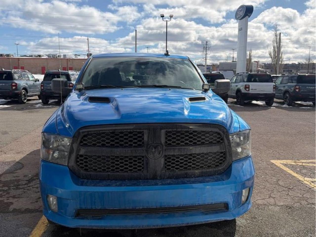 2023 RAM 1500 Classic Express Crew 4X4 | Hemi | Night Edition | Heated Wheel + Seats | 3.92 Axle Ratio | Bucket Seats | Photo2